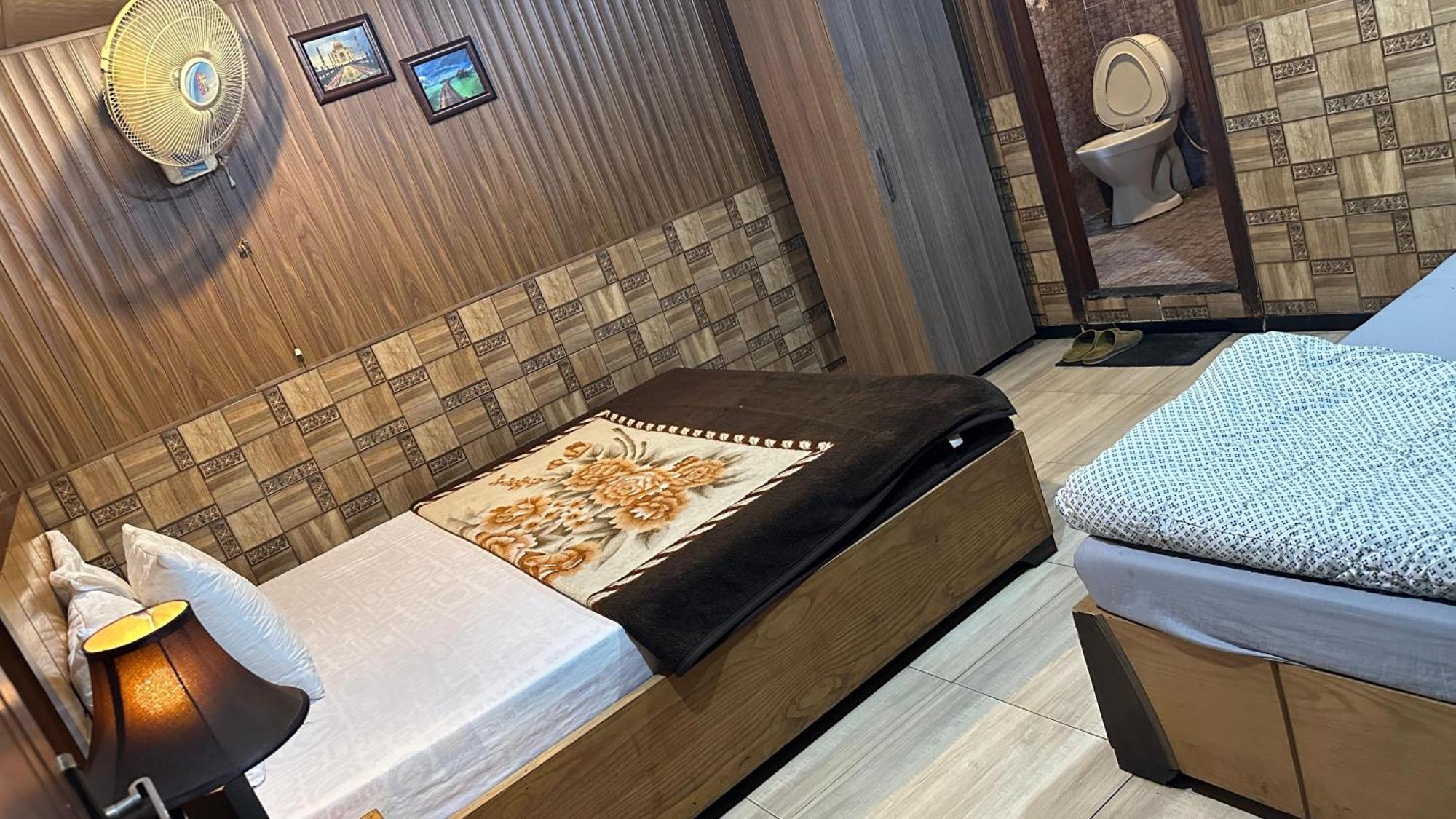 Baoo Jee Hotel Islamabad 라왈핀디 외부 사진