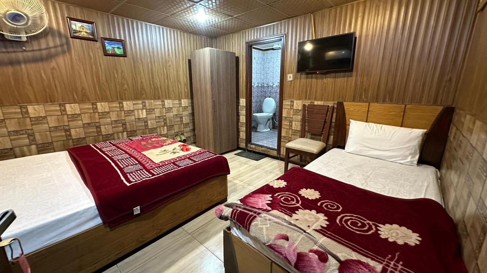 Baoo Jee Hotel Islamabad 라왈핀디 외부 사진