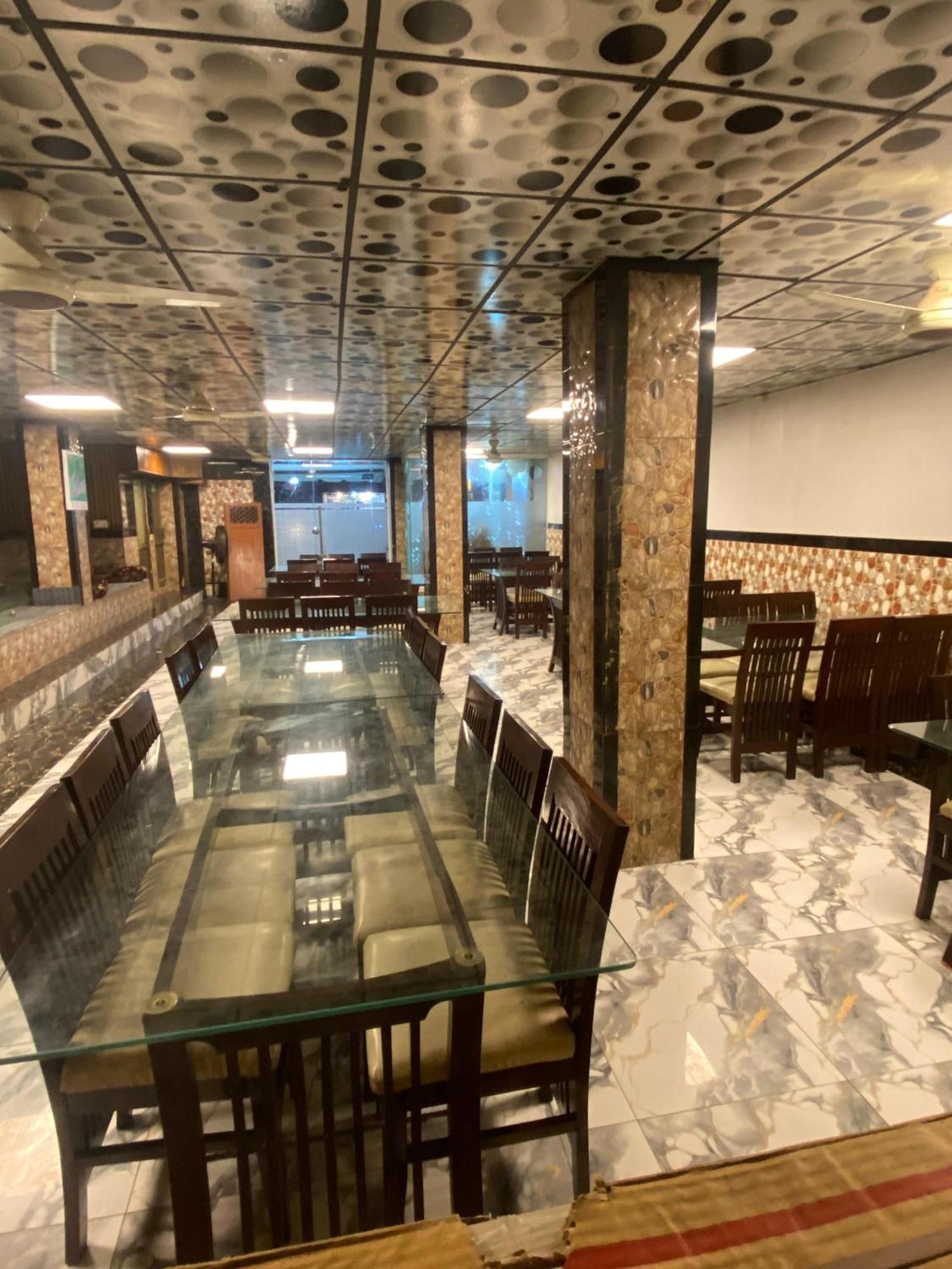 Baoo Jee Hotel Islamabad 라왈핀디 외부 사진