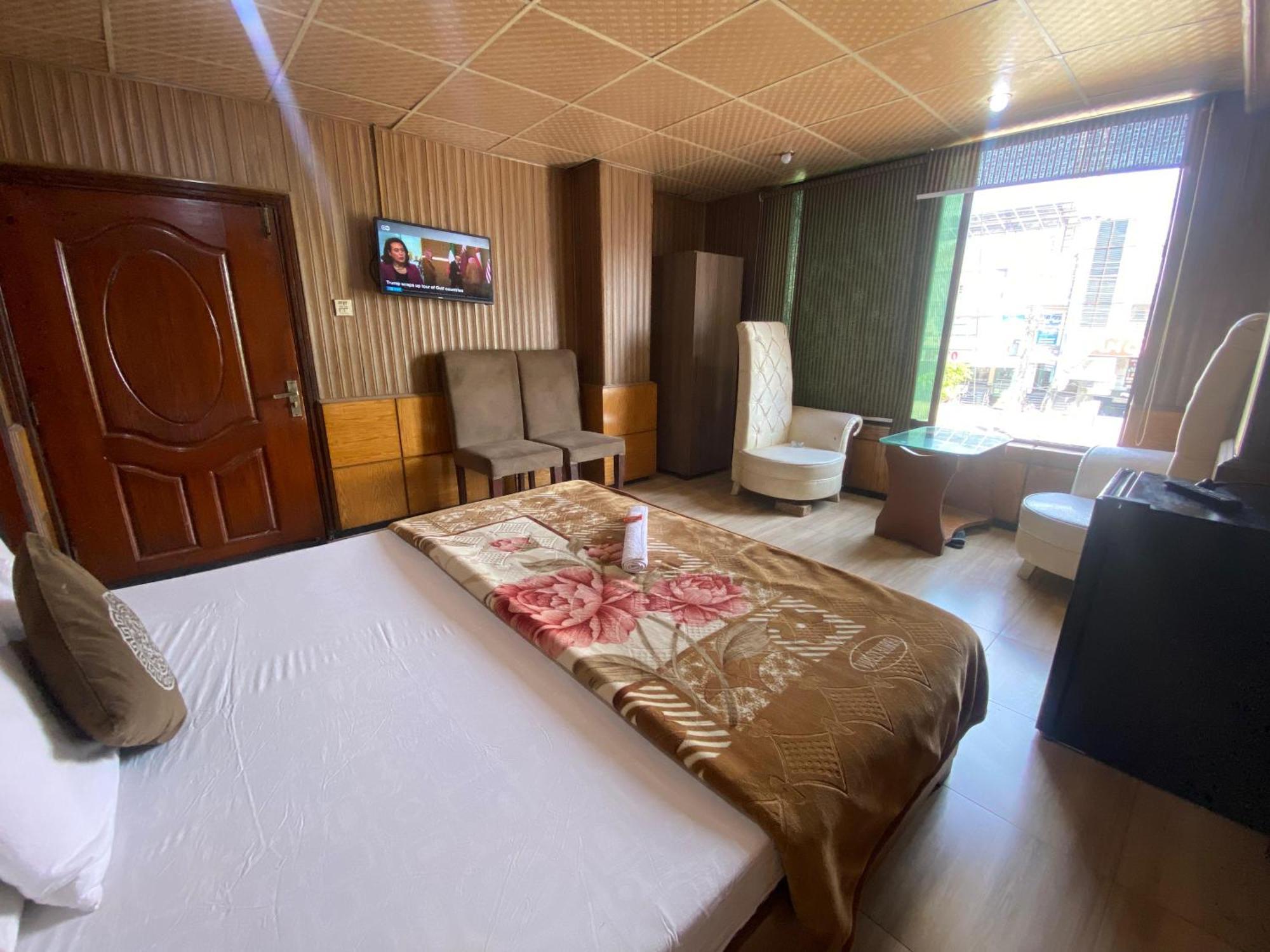Baoo Jee Hotel Islamabad 라왈핀디 외부 사진