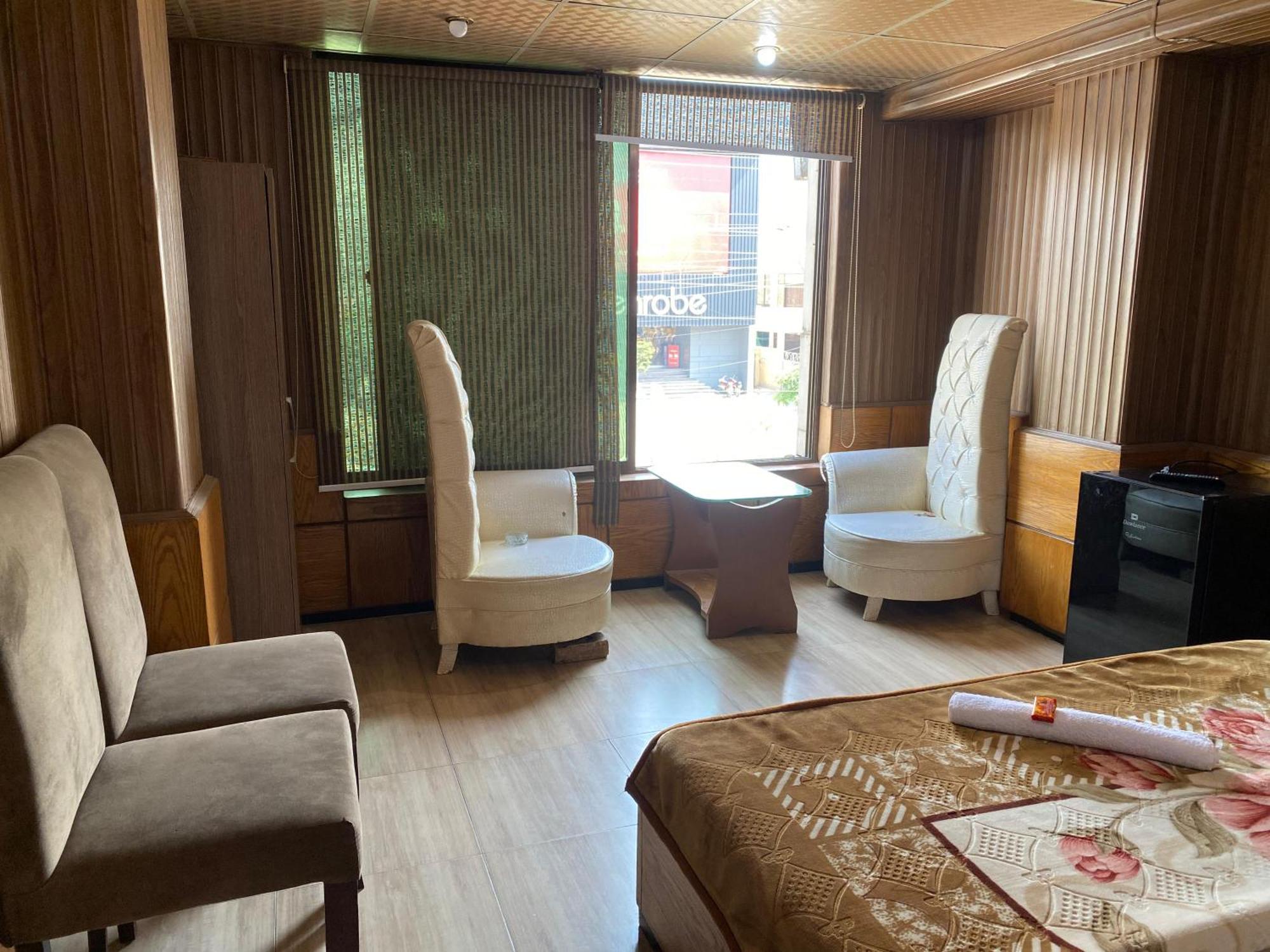 Baoo Jee Hotel Islamabad 라왈핀디 외부 사진