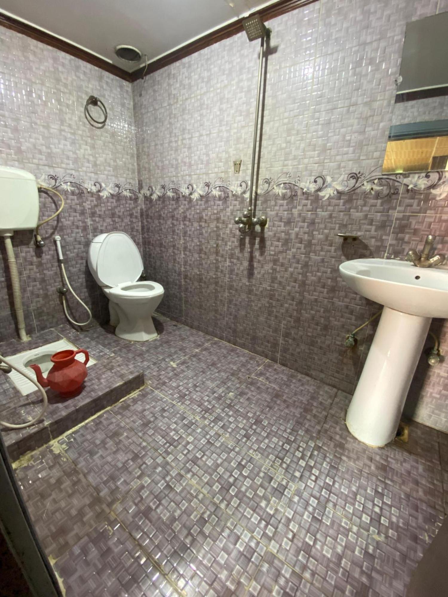 Baoo Jee Hotel Islamabad 라왈핀디 외부 사진