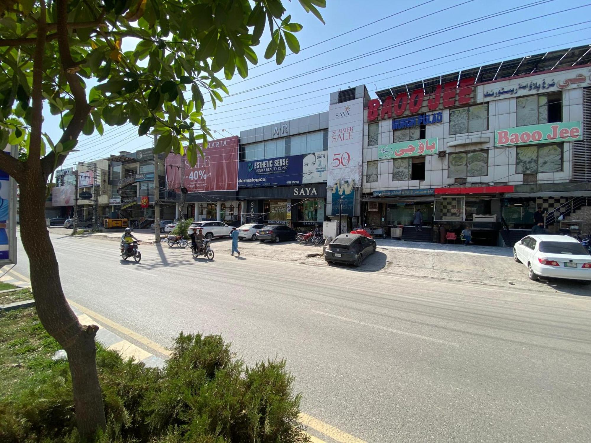 Baoo Jee Hotel Islamabad 라왈핀디 외부 사진